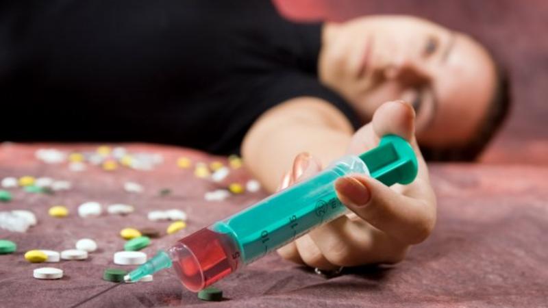 Narkotik istifadəçilərinin sayı artır - SOS