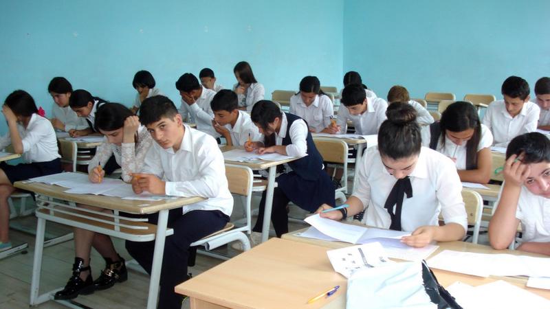 Bu il Bakı məktəblərində 400 mindən şox şagird təhsil alacaq