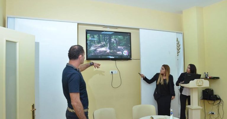 Dünya şöhrətli ovçu Etika Akademiyasında - FOTO