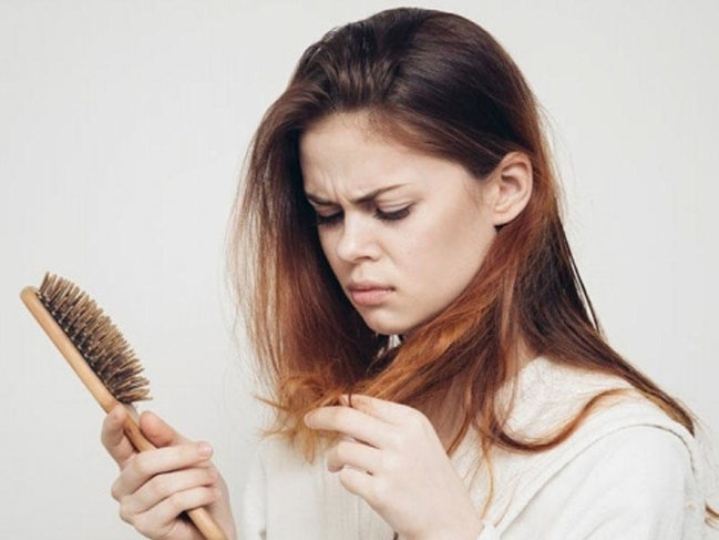 Saç tökülməsinin qarşısını alan QİDALAR - SİYAHI