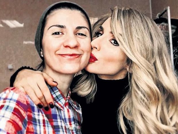 Məşhur müğənni azərbaycanlı milyonçunun qızı ilə sevgilidir - FOTO