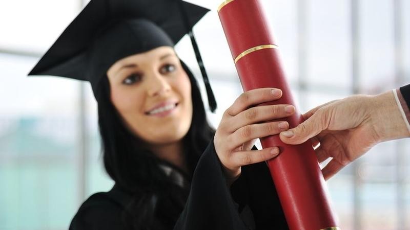 Baş nazir ali təhsillə bağlı qərar imzaladı