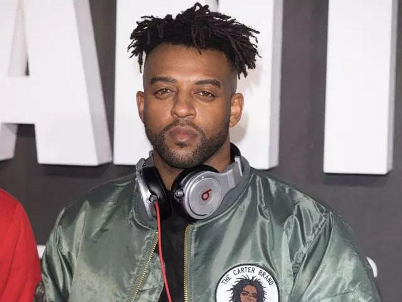 Bəstəkar və müğənni təcavüzdə suçlanır - FOTO