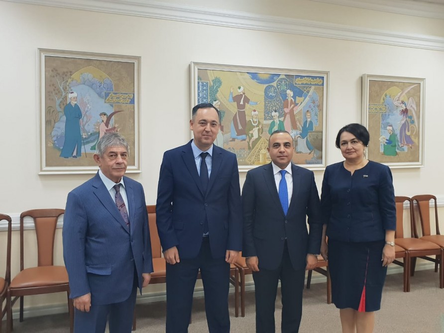 Özbəkistan ATƏT PA-nın Azərbaycanın təşəbbüsü ilə yaradılmış İpək Yoluna Dəstək Qrupuna üzvlüyə dəvət edilib