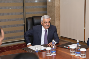 Rövnəq Abdullayev cüdo üzrə Azərbaycan millisinin üzvləri ilə görüşüb