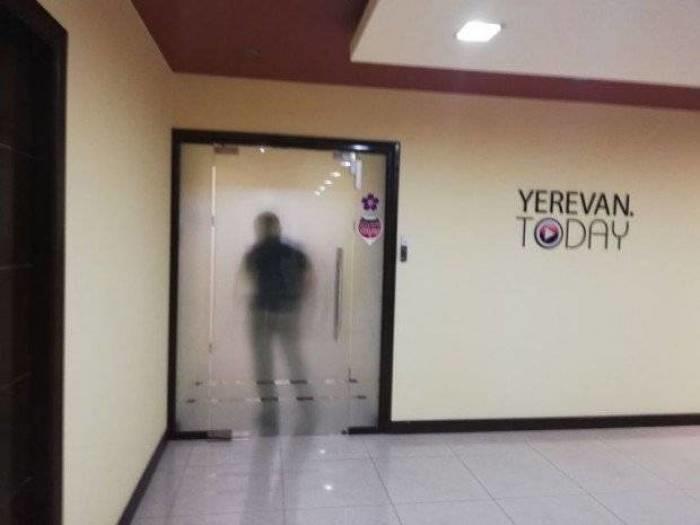 Ermənistan polisi KİV-lərə basqın edib - Məmurların gizli danışığı