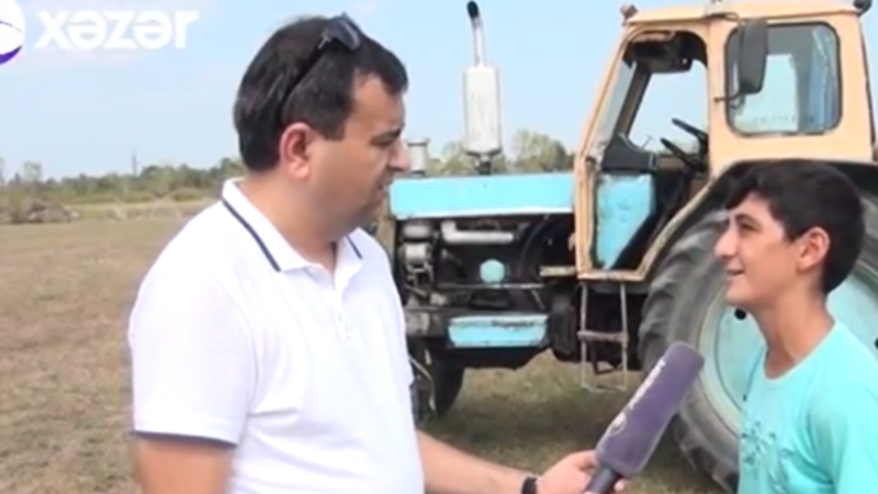 13 yaşlı oğlandan qeyri-adi bacarıq - VİDEO