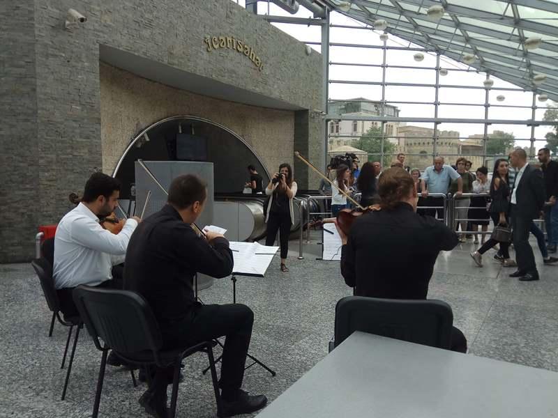 Bu gün metroda konsert verilir - FOTO - VİDEO