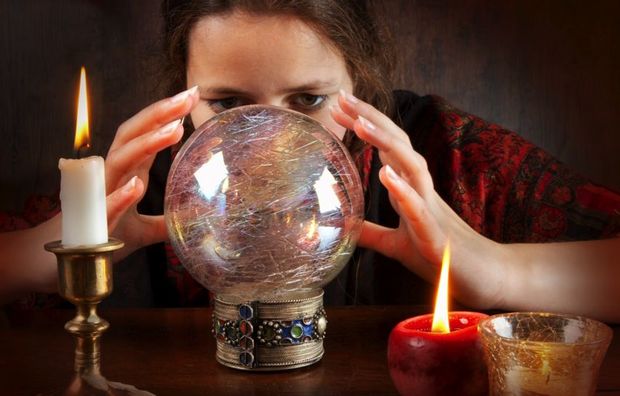 Həkim ailəsini aldadan falçı qadınlar hakim qarşısına çıxarıldı