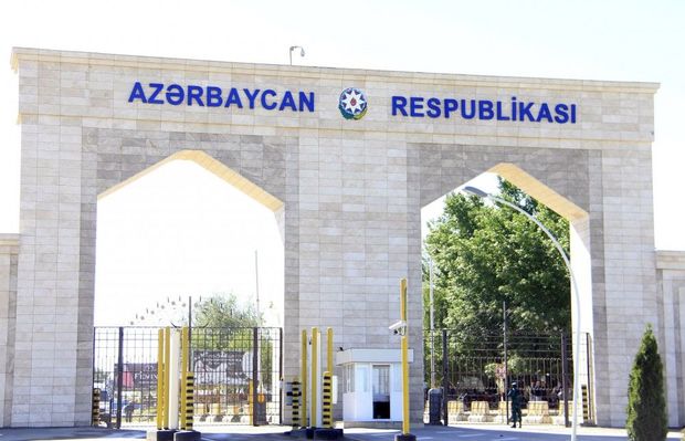 Azərbaycandan Rusiyaya gedən onlarla yük maşını saxlanıldı - VİDEO