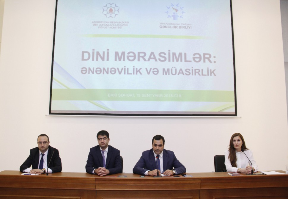 YAP gənclərinin iştirakı ilə “Dini mərasimlər: ənənəvilik və müasirlik” mövzusunda tədbir keçirilib