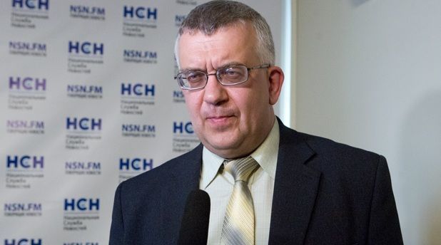 Kuznetsov: Ermənilərin qəhrəmanı Njde Hitleri təbliğ edib