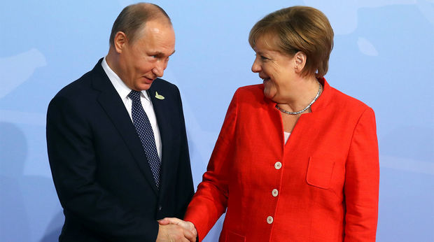 Merkel və Putin Suriyanı müzakirə edib