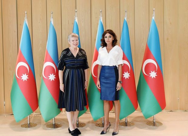 Mehriban Əliyeva Rouz Qotemöllerlə görüşdü - FOTO