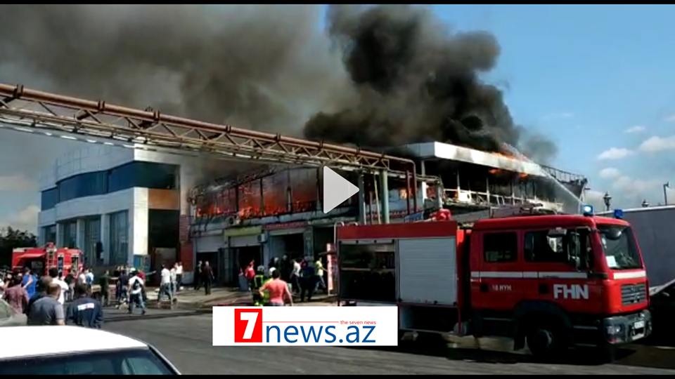 SON DƏQİQƏ: Bakıda məşhur kafe yanır - HADİSƏ YERİNDƏN ÖZƏL VİDEOLAR