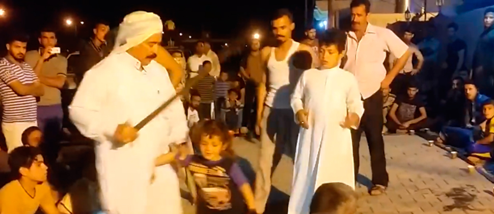 `Oğlunun başını kəsən ata` saxta videosunun əsl görüntüləri – VİDEO