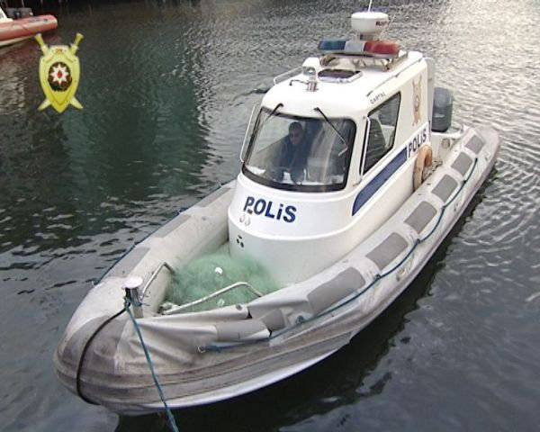 Azərbaycanda polis balıqçının həyatını belə xilas etdi - VİDEO