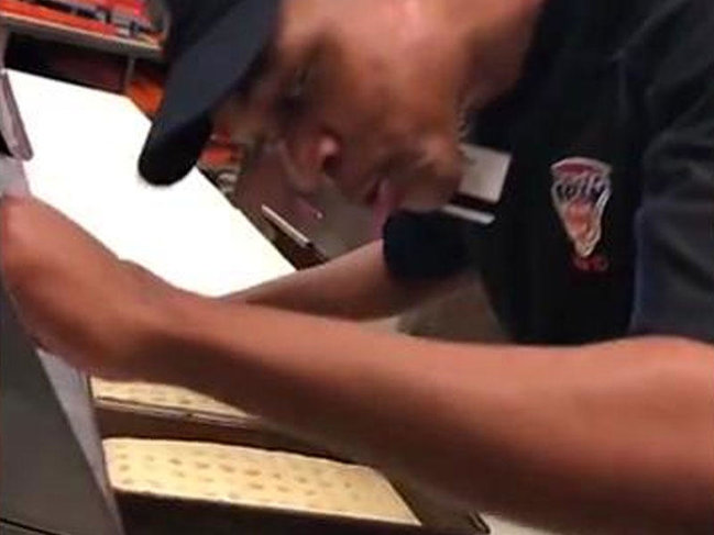 Bu görüntülərə baxan bir də restoranlarda pizza yeməz - VİDEO