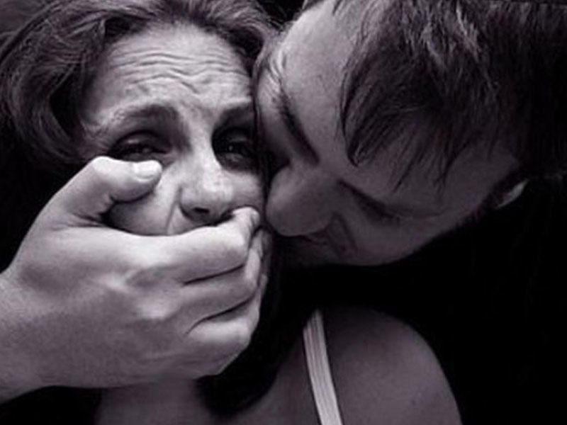 Qadını zorlamaq istədi, qonşular köməyə gəldi - Bakıda