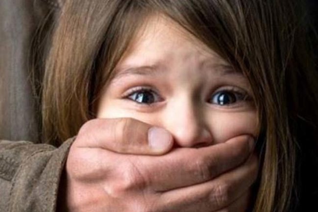 Kişi azyaşlı qızı aldadaraq evə gətirdi və zorladı - AZƏRBAYCANDA RƏZALƏT