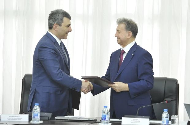 AMEA ilə nazirlik arasında saziş imzalandı - FOTO