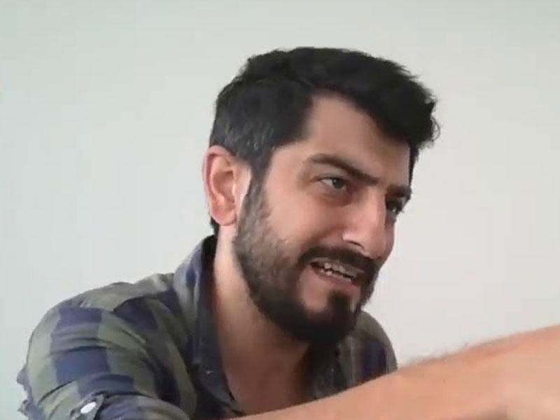 Arvadı təmizkar olduğu üçün boşayır - Axmaq adam bezdirdi bizi!