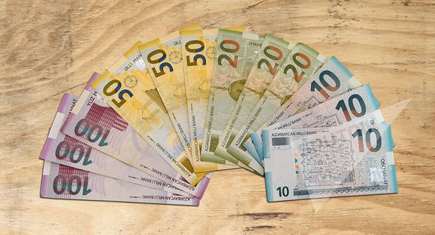 Manatı MDB-nin ən stabil valyutası adlandırdılar