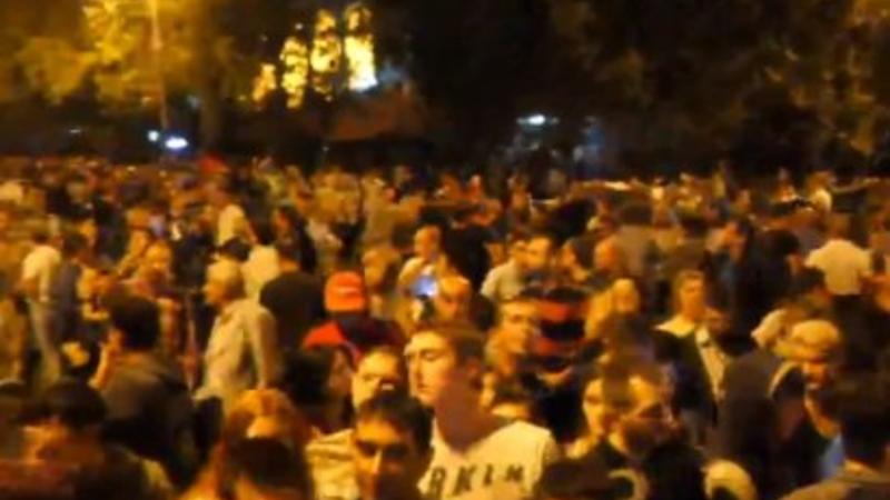 Ermənistanda ARA QARIŞDI - Paşinyanla bağlı son qərar verildi - VİDEO (YENİLƏNDİ)