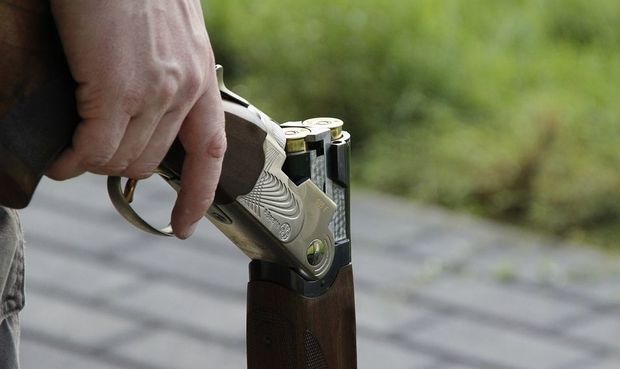 Qızılağacda silahlı insident: İki nəfər güllələndi