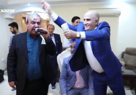 Bu kadrlar Tehranda çəkilib - Azərbaycanlı məşhurun başına ... - VİDEO