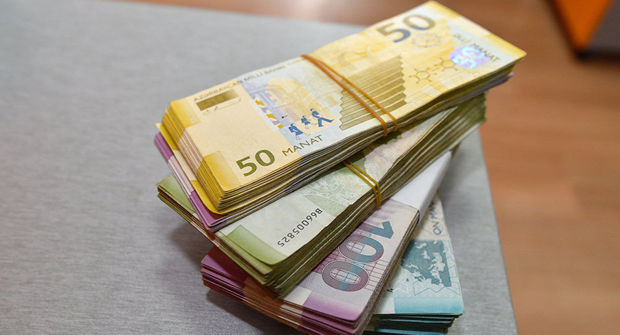 “Prava” almaq adı ilə vəzifəli şəxsi aldatdı - TƏFƏRRÜAT