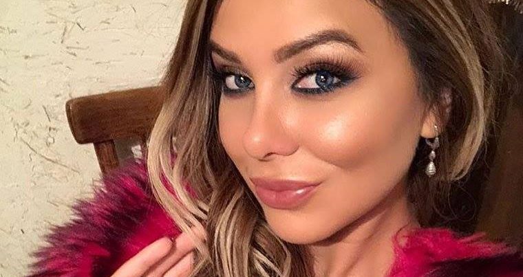 Seksual model bədəni ilə acıq verdi - 18+ FOTOLAR