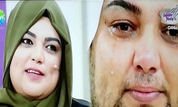 Saqqalına görə küçəyə çıxa bilməyən qadının son halı — VİDEO