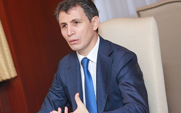 Deputat: Uşaqların boyuna nə qədər “Cırtdan”ın fokusundan baxmaq olar?