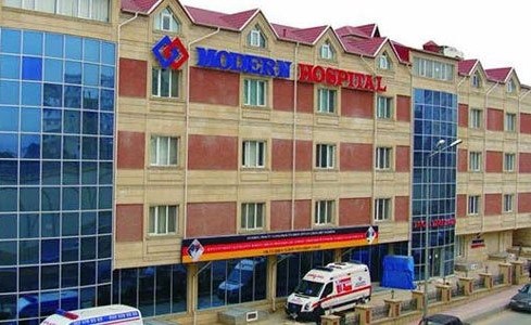 “Modern Hospital”da daha bir həkim səhvi - Xəstənin ayağı kəsildi