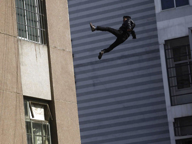 24 yaşlı oğlandan DƏHŞƏTLİ ƏMƏL