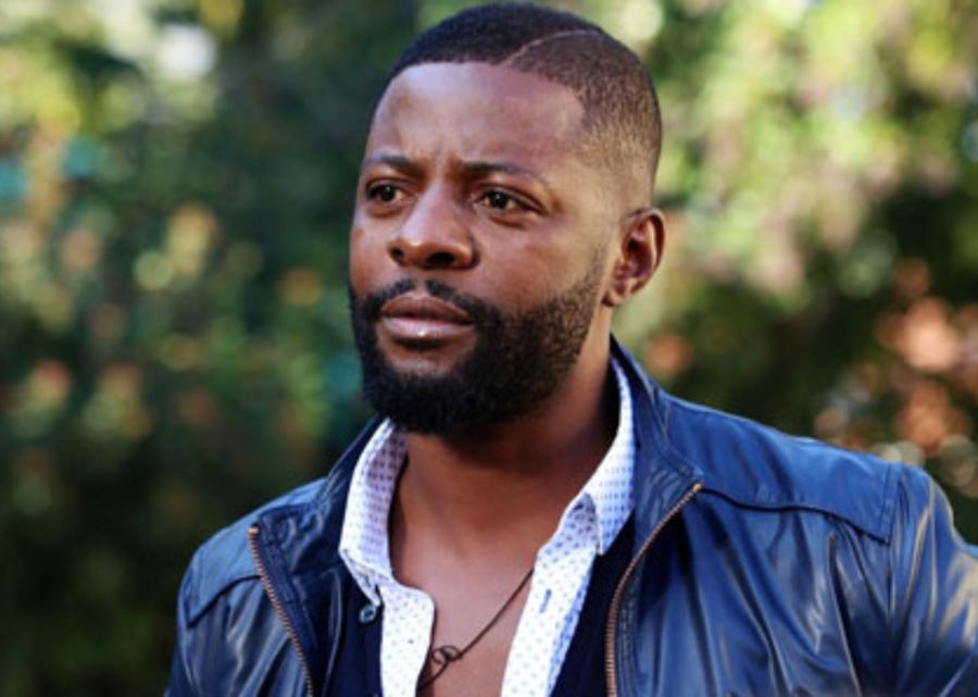 Məşhur futbolçunun sevgilisi evli imiş...