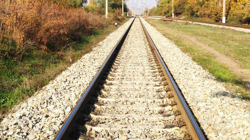 ŞAD XƏBƏR: Bakı-Naxçıvan dəmir yolu xətti çəkilə bilər