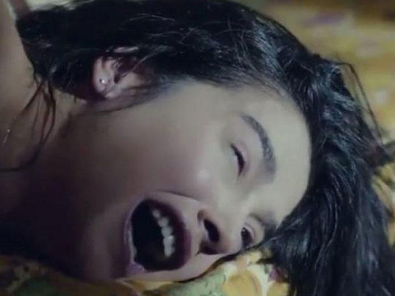 Filmdə zorlanan cazibədar aktrisa: Özümü çox pis hiss etdim - VİDEO - FOTO