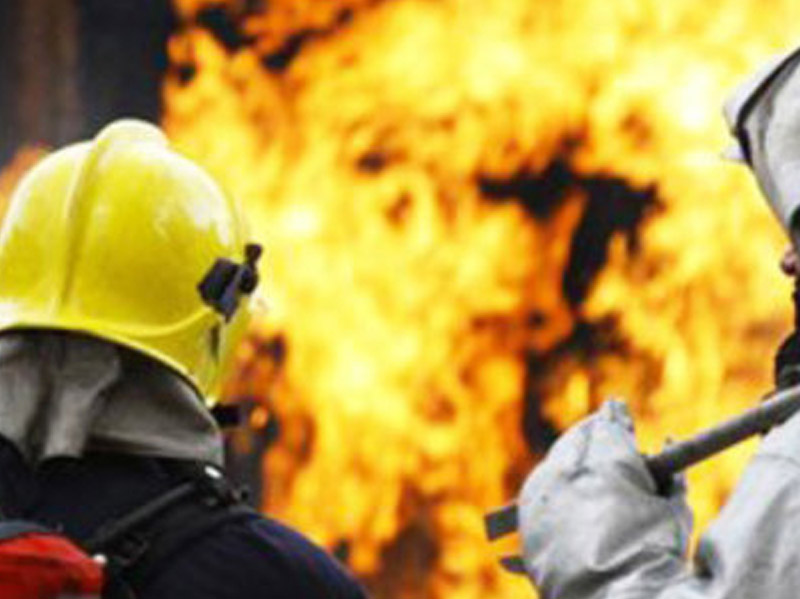 Sabirabadda ev yanıb