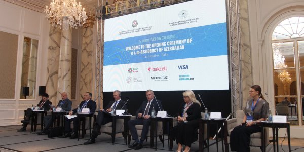 Bakcell Rəqəmsal Ticarət Qovşağının beynəlxalq konfransında dünyada ilk dəfə olaraq mobil rezidentlik təqdim edib