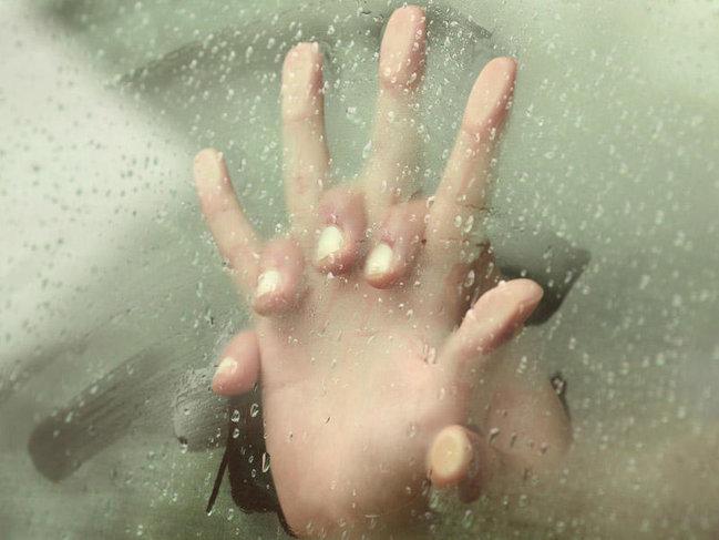 Avtomobildə sevişən cütlük bölməyə aparıldı - Biri universitet müəllimidir - FOTO