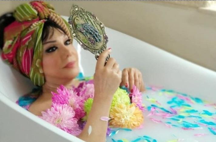 Flora Kərimovanın vannada çəkilmiş şəkli müzakirəyə səbəb oldu - Foto