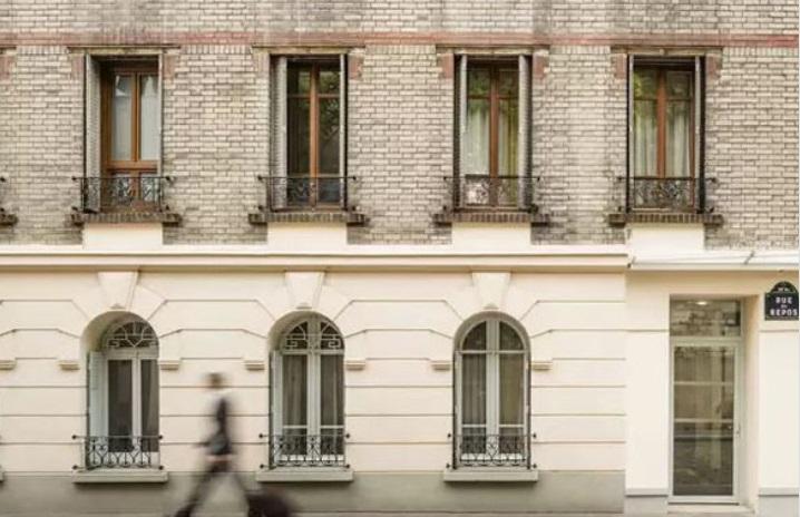 Bu oteldə bir gecə qalmaq cəsarət tələb edir - Fotolar