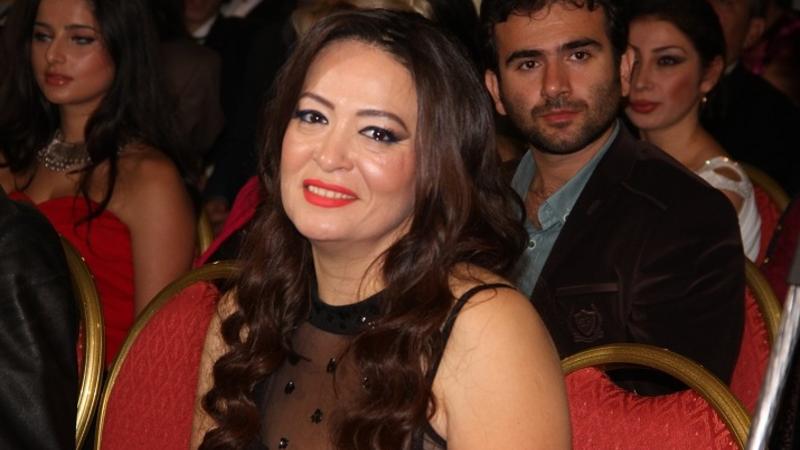 51 yaşlı Əməkdar artistin gəncliyi hər kəsi HEYRAN ETDİ - FOTO