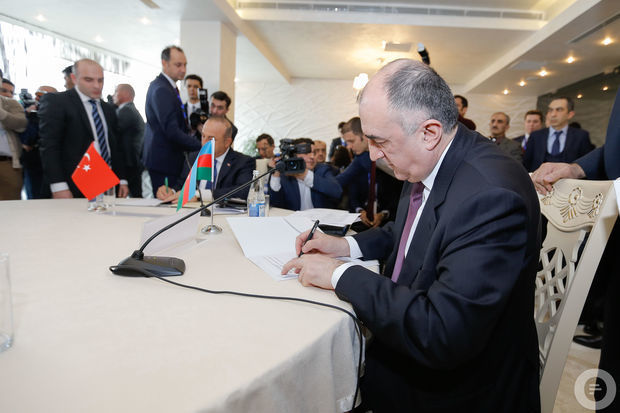 İstanbul Bəyannaməsi imzalandı