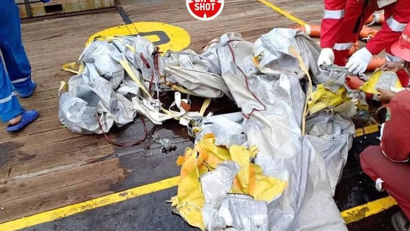 189 nəfəri öldürən təyyarənin qəzaya UĞRAMA ANI: təkbir, şəhadət... - DƏHŞƏTLİ VİDEO