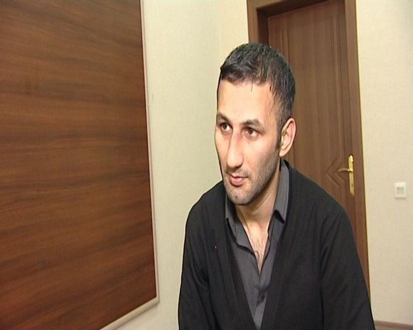 Soyğunçuluqla məşğul olan “polis” saxlanıldı