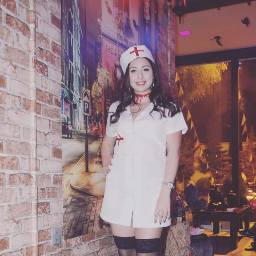 Azərbaycanlı qızdan həkim paltarında cəsarətli - FOTOLAR + VİDEO