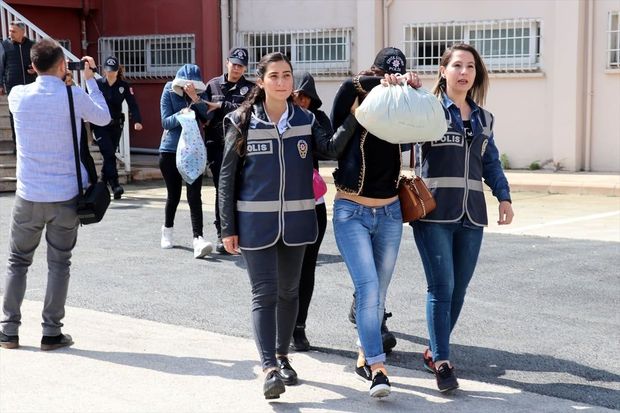 Türkiyədə fahişəlik edən azərbaycanlı qadınlar tutulub